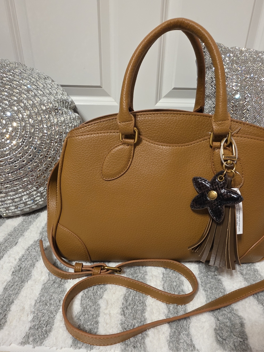 Steve Madden NWT Tan Leather Satchel Handbag with Tassel Charm MSRP$108